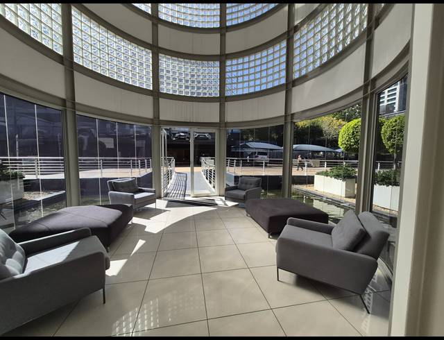 898M² OFFICE TO LET IN SANDTON CENTRAL
